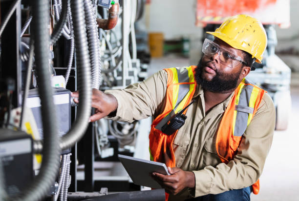 Best Circuit Breaker Repair  in Carlyle, IL